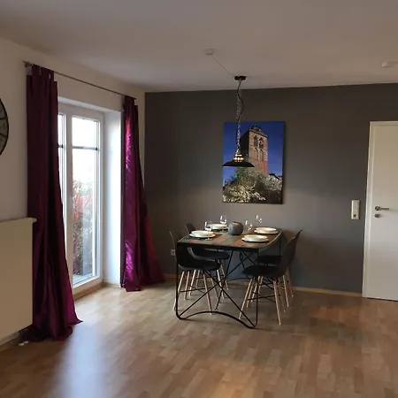 Apartment Apartment Am Frauenberg - Ruhige Lage - Terrasse - Blick Ins Tal - Carport Mit Wallbox - Self-Check-In - Schnelles Wlan Bad Hersfeld