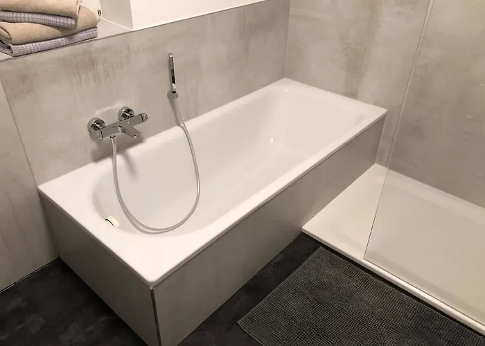 Apartmán Apartment Am Frauenberg - Ruhige Lage - Terrasse - Blick Ins Tal - Carport Mit Wallbox - Self-Check-In - Schnelles Wlan *