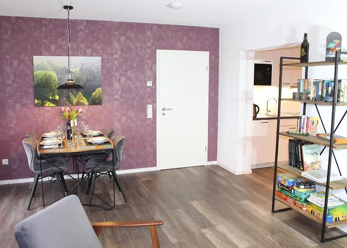 Apartment Am Frauenberg - Ruhige Lage - Terrasse - Blick Ins Tal - Carport Mit Wallbox - Self-Check-In - Schnelles Wlan Bad Hersfeld